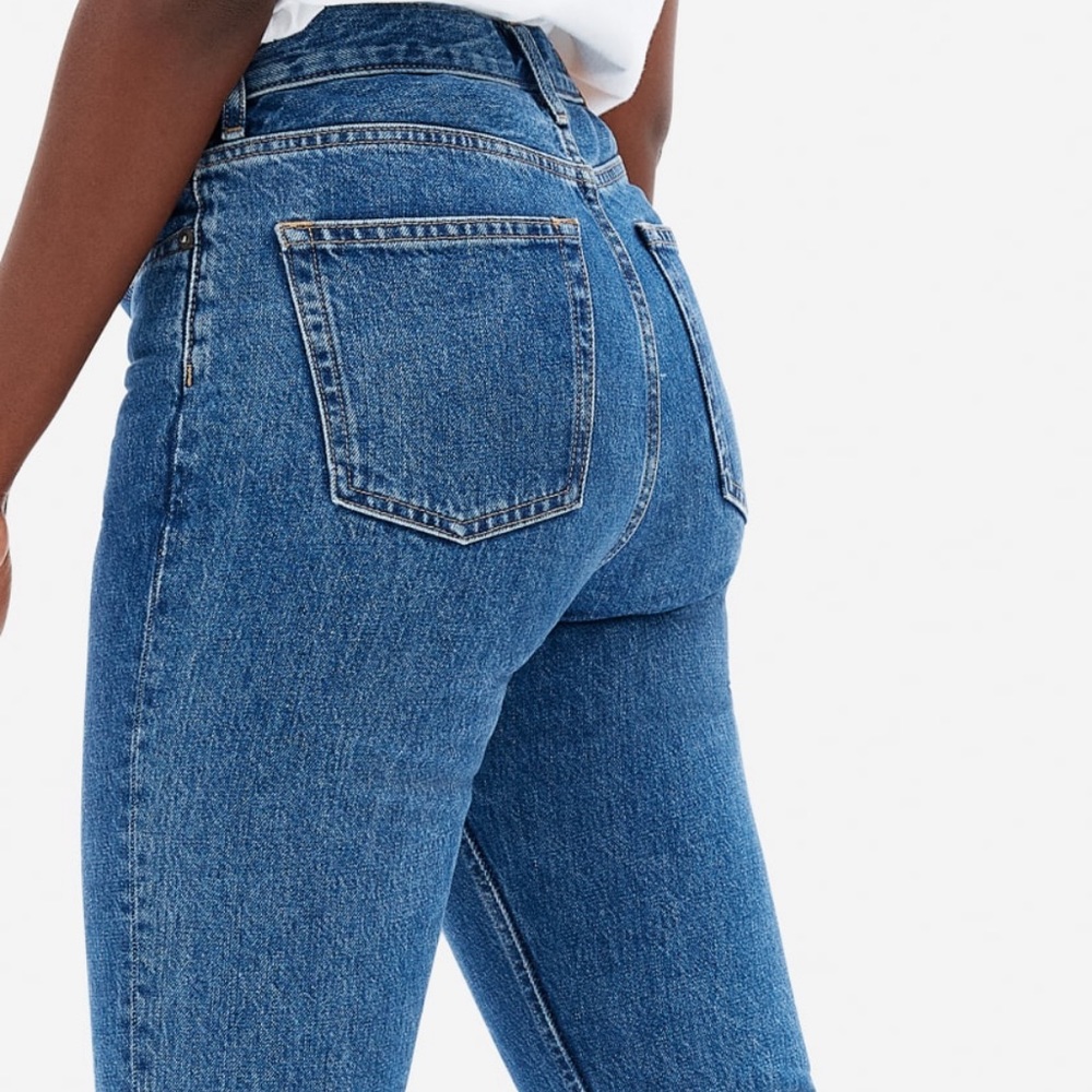 Everlane The 90s Cheeky Straight Jean